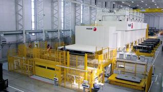 FAGOR ARRASATE Línea de prensas de alta cadencia / servoprensas